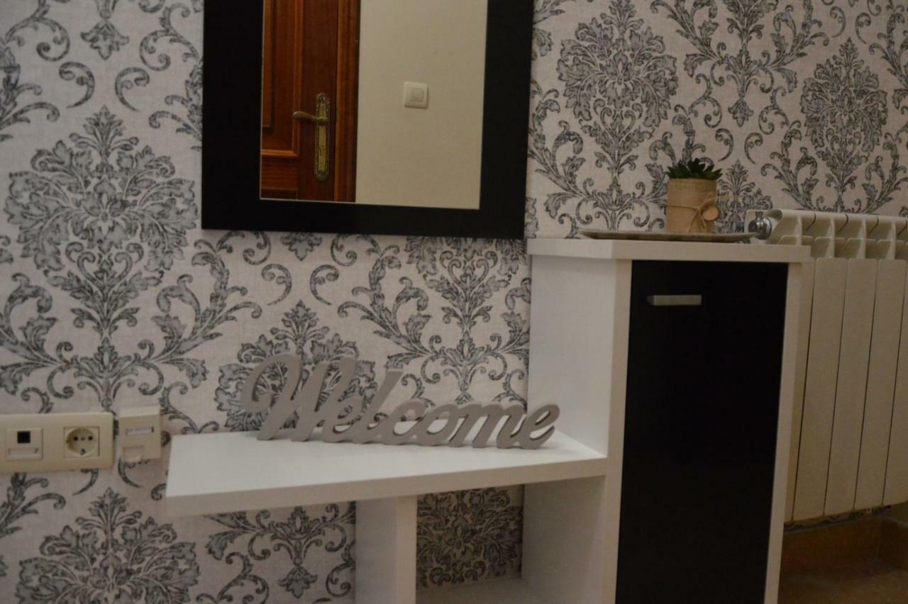 Piso Da Empegada Apartment Arzua Luaran gambar