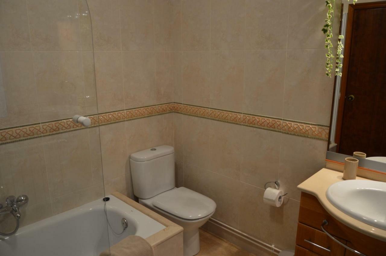 Piso Da Empegada Apartment Arzua Luaran gambar